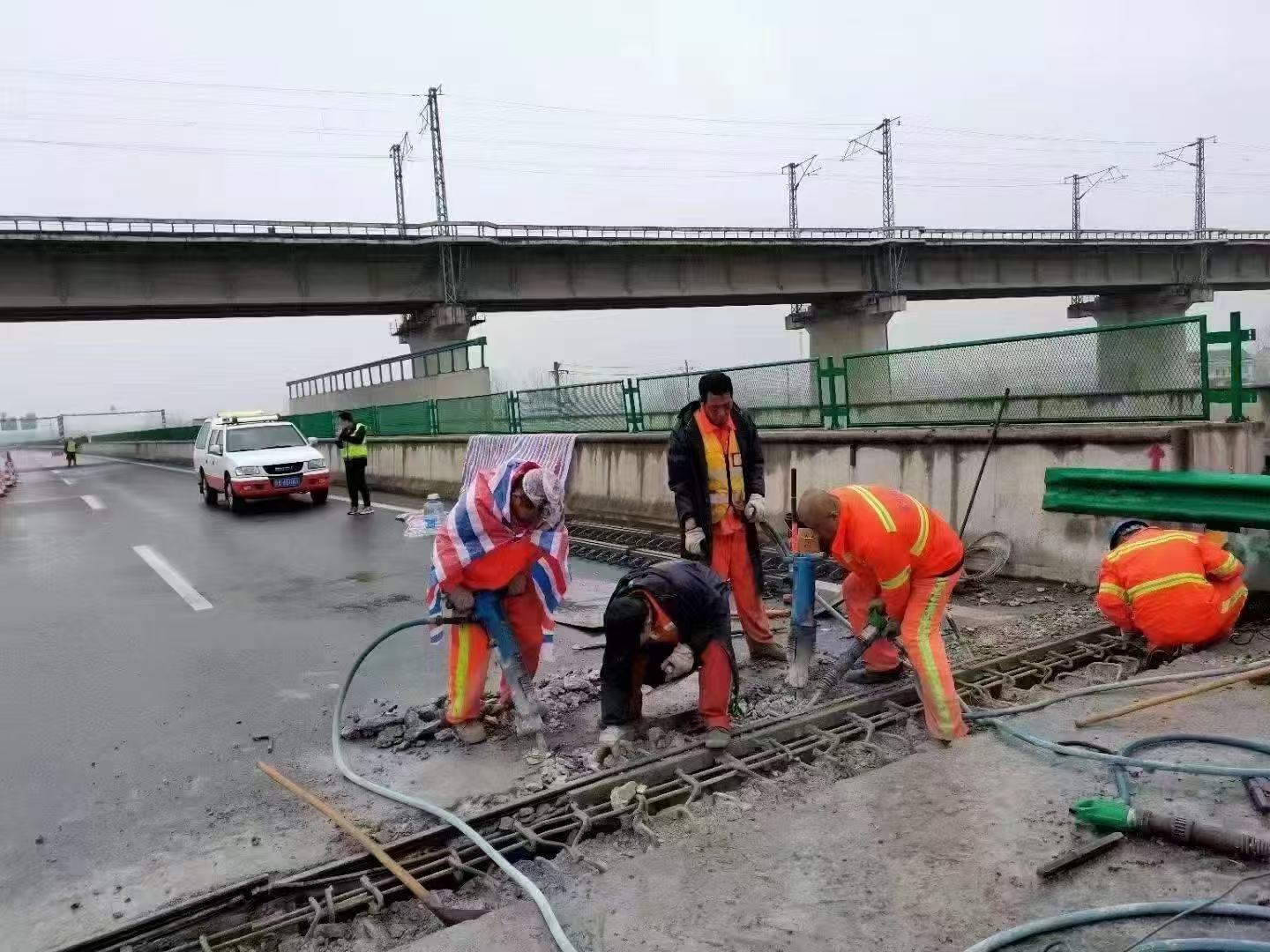 榆次桥梁伸缩缝抢修料
